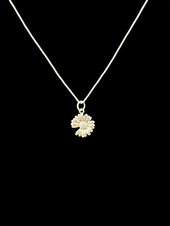 Flower necklace